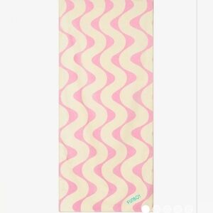 FunBoy Poolside Leisure Club Beach Towel 68" L x 30" W - New In Package